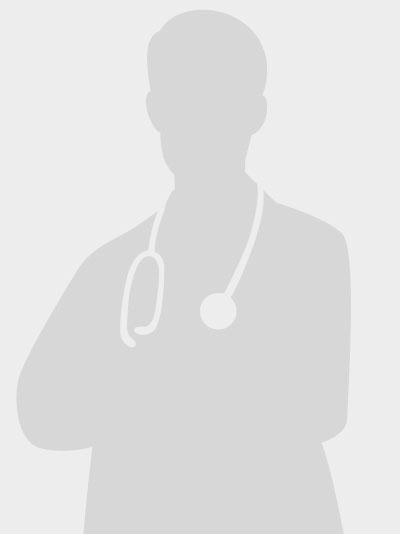 院長 川本 英嗣